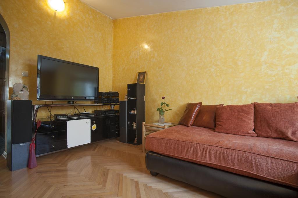 Apartment Mira บุดวา ภายนอก รูปภาพ